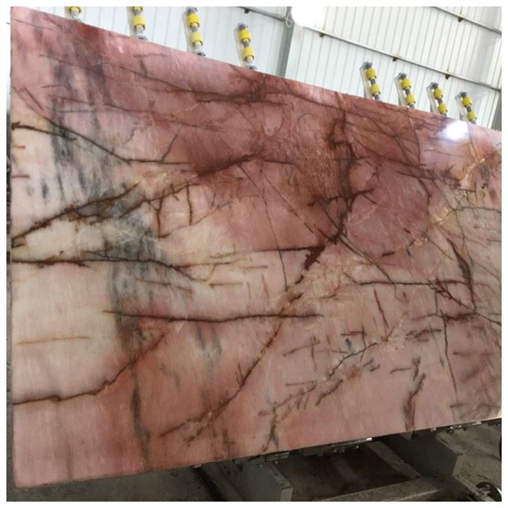 Cosmopolitan Red Quartzite Slabs